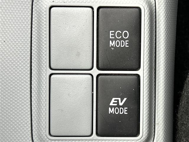 Toyota AQUA 2014 6968699-9