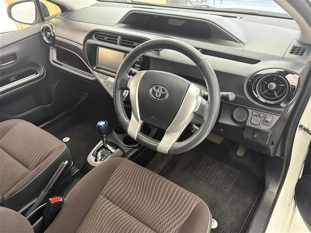 Toyota AQUA 2015 6968700-10