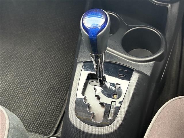 Toyota AQUA 2015 6968700-8