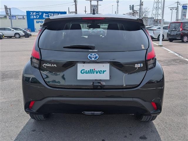 Toyota AQUA 2023 6968703-10