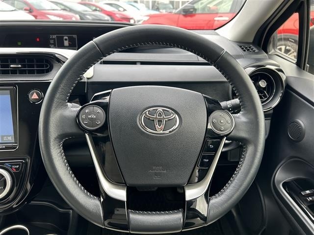 Toyota AQUA 2018 6968704-1