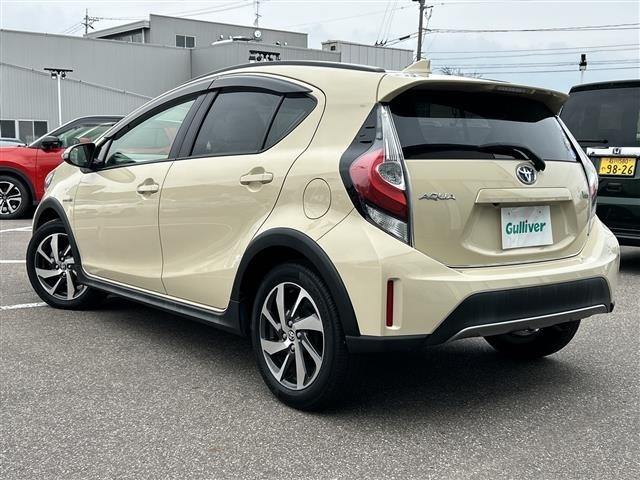 Toyota AQUA 2018 6968704-13