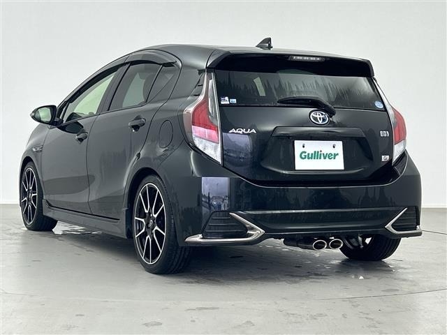Toyota AQUA 2015 6968706-13