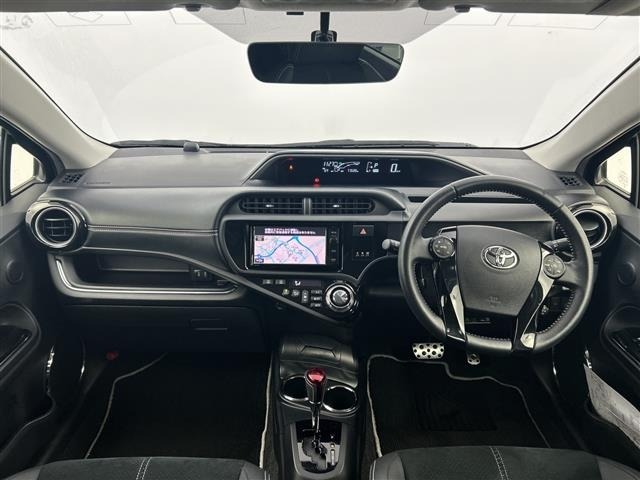 Toyota AQUA 2015 6968706-14