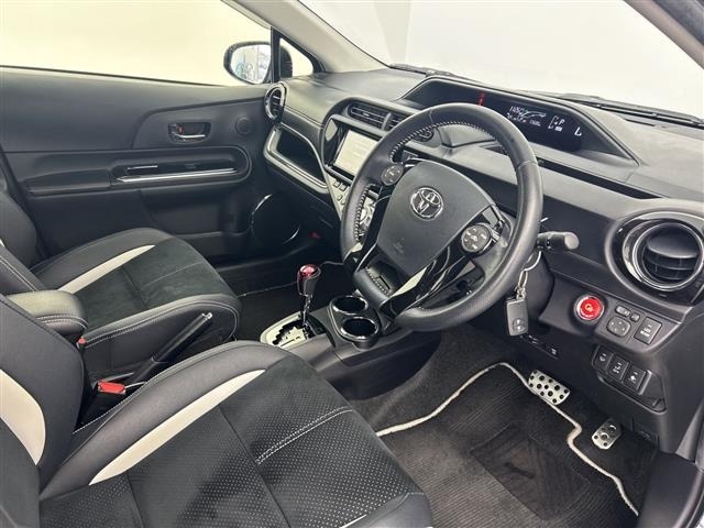 Toyota AQUA 2015 6968706-6