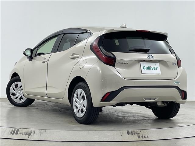 Toyota AQUA 2022 6968718-13