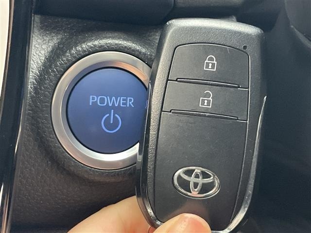 Toyota AQUA 2023 6968719-11