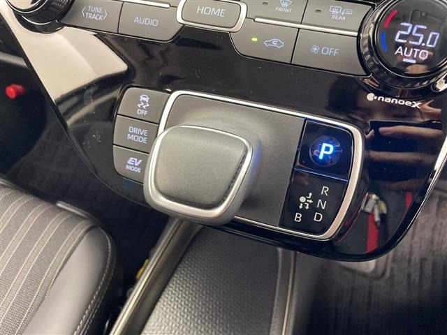 Toyota AQUA 2023 6968719-8