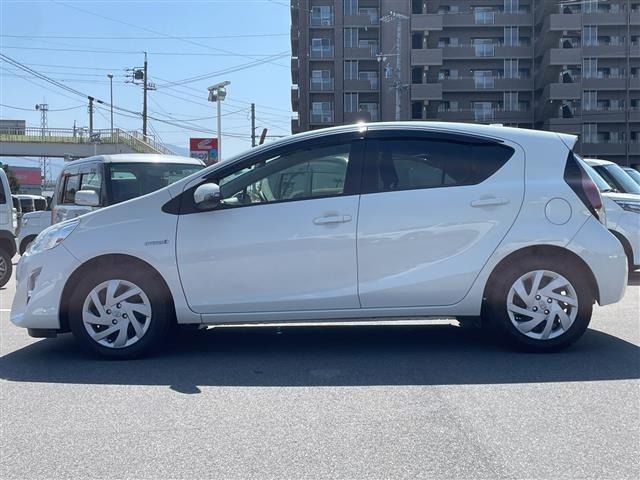 Toyota AQUA 2015 6968738-2