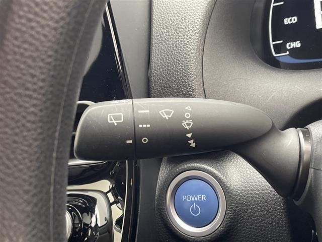 Toyota AQUA 2022 6968750-6