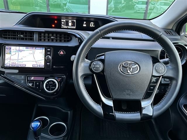 Toyota AQUA 2017 6968751-21