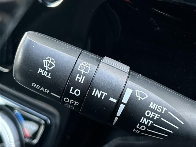 Toyota AQUA 2017 6968751-8