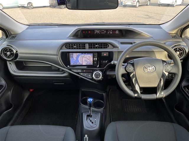 Toyota AQUA 2017 6968755-14