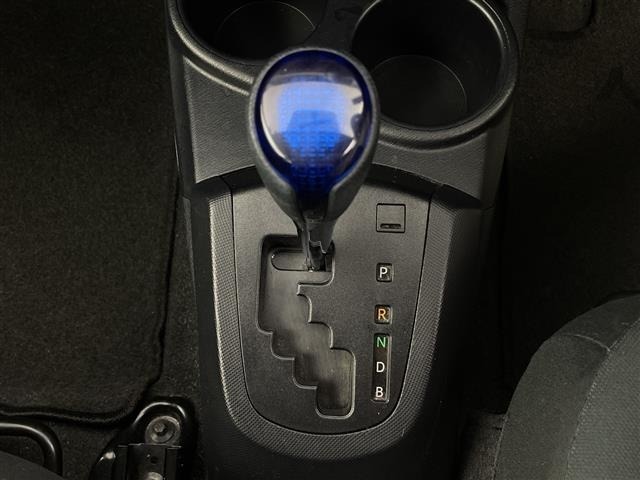 Toyota AQUA 2015 6968774-10