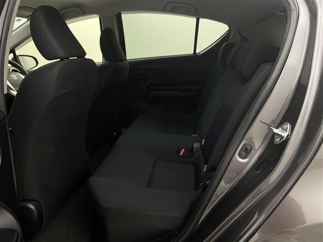Toyota AQUA 2015 6968774-6