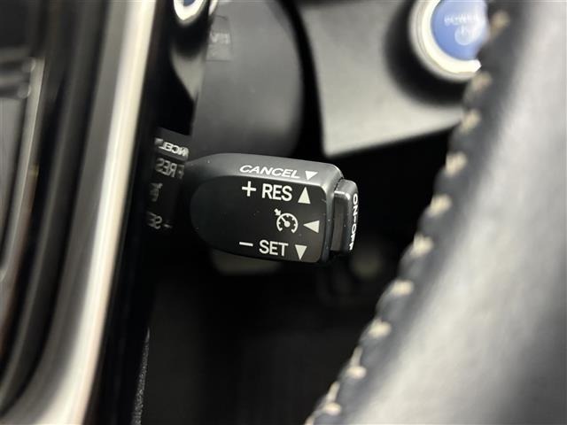 Toyota AQUA 2017 6968776-5