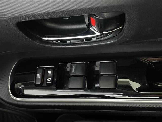 Toyota AQUA 2015 6968777-10