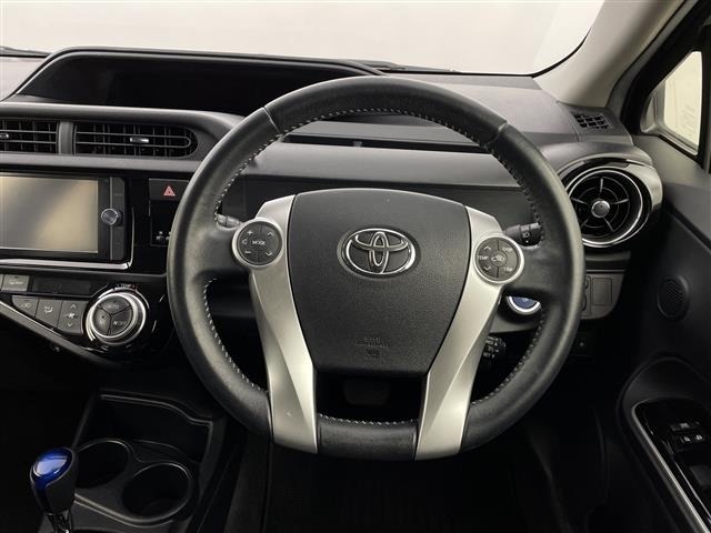 Toyota AQUA 2015 6968777-16