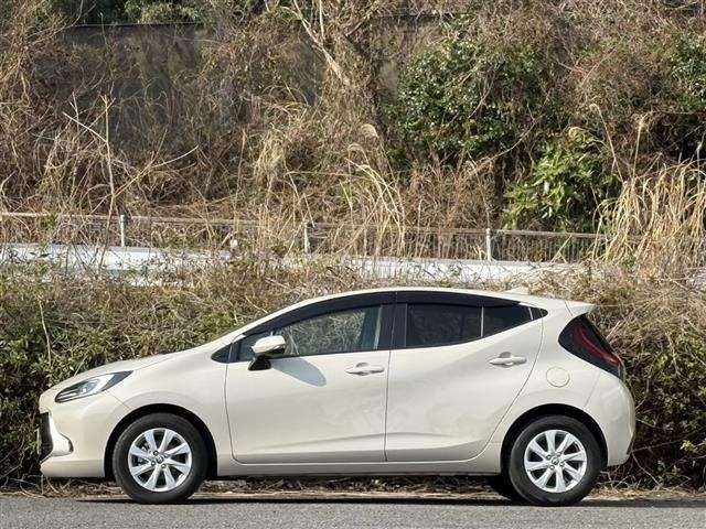 Toyota AQUA 2023 6968778-18