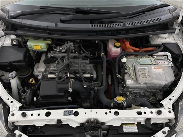 Toyota AQUA 2015 6968779-13