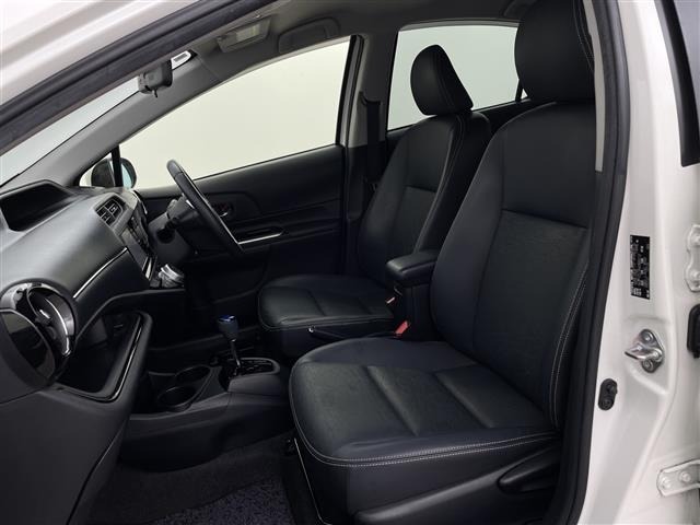 Toyota AQUA 2015 6968779-6