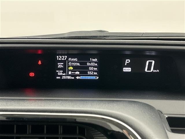 Toyota AQUA 2018 6968782-6