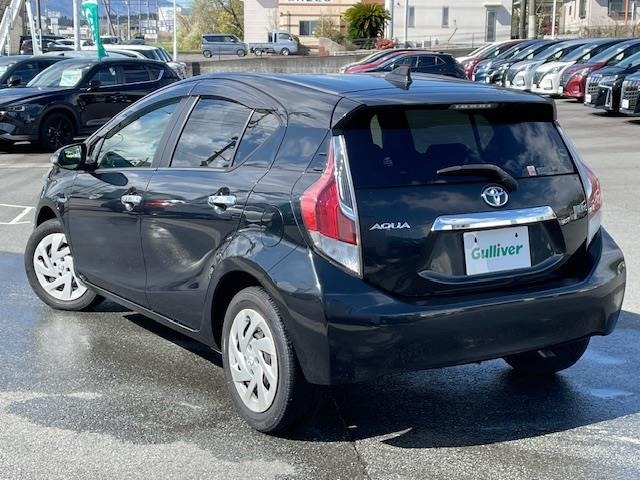 Toyota AQUA 2017 6968786-13