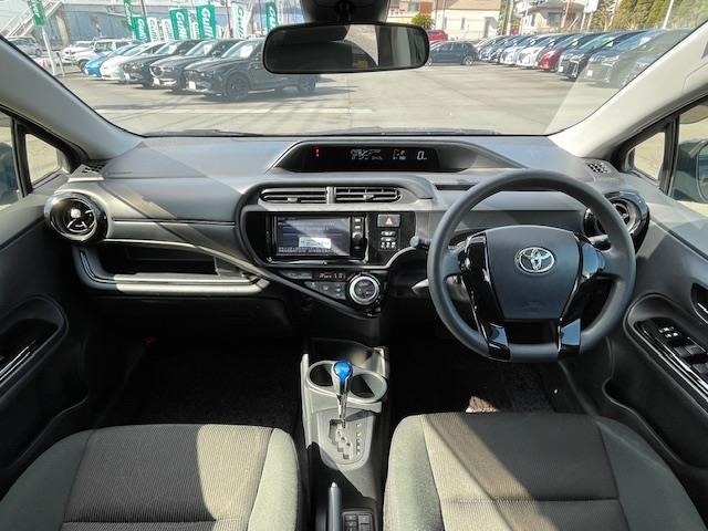 Toyota AQUA 2017 6968786-14