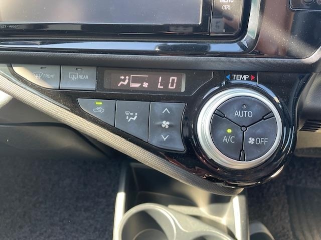Toyota AQUA 2017 6968786-5