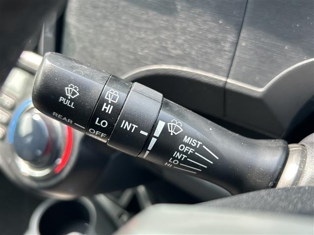 Toyota AQUA 2013 6968793-7