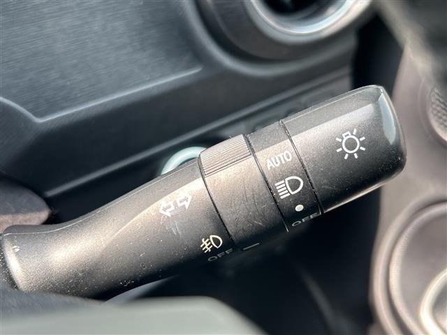 Toyota AQUA 2013 6968793-8