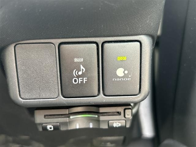 Toyota AQUA 2013 6968793-9