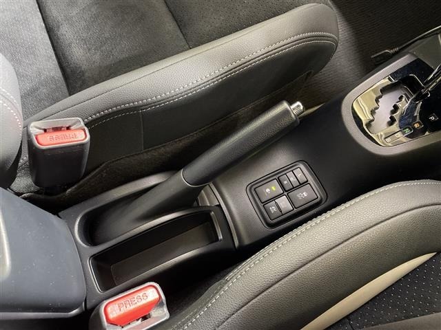 Toyota AQUA 2019 6968798-9