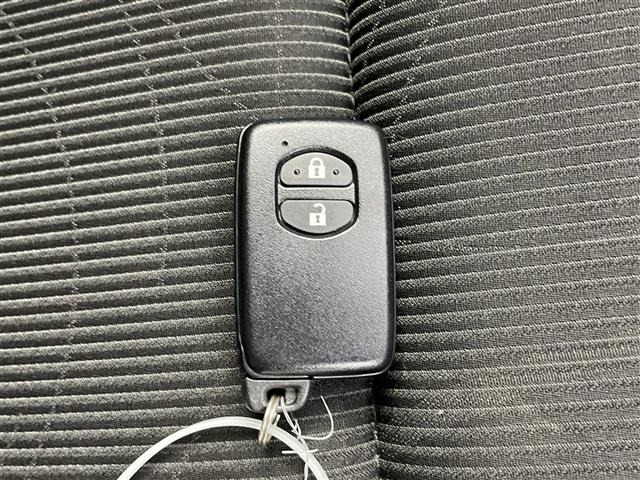 Toyota AQUA 2016 6968829-10