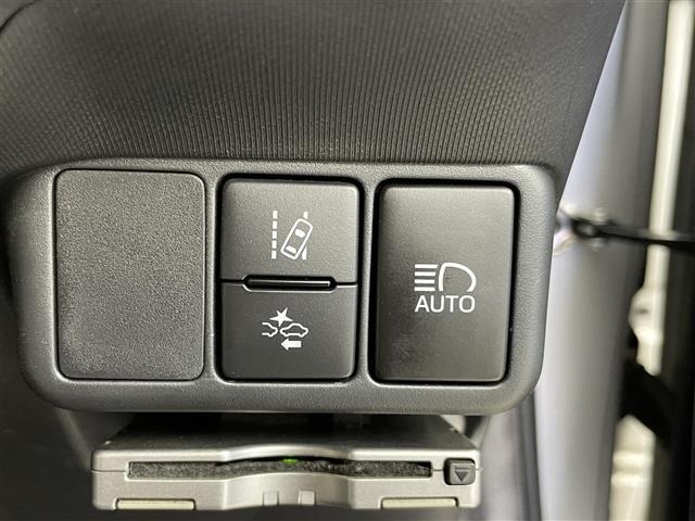 Toyota AQUA 2016 6968829-3