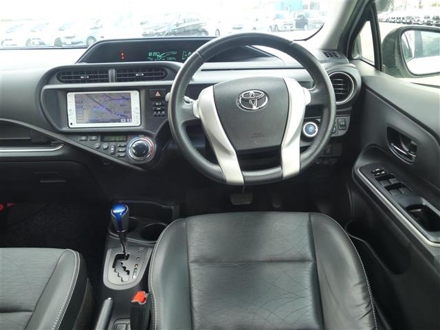 Toyota AQUA 2013 6968830-19