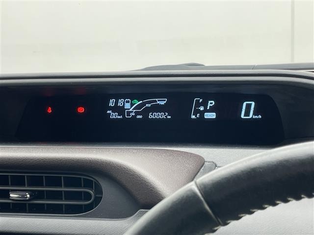 Toyota AQUA 2016 6968856-1