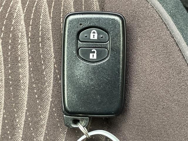 Toyota AQUA 2016 6968856-11