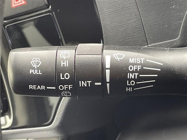 Toyota AQUA 2016 6968856-3