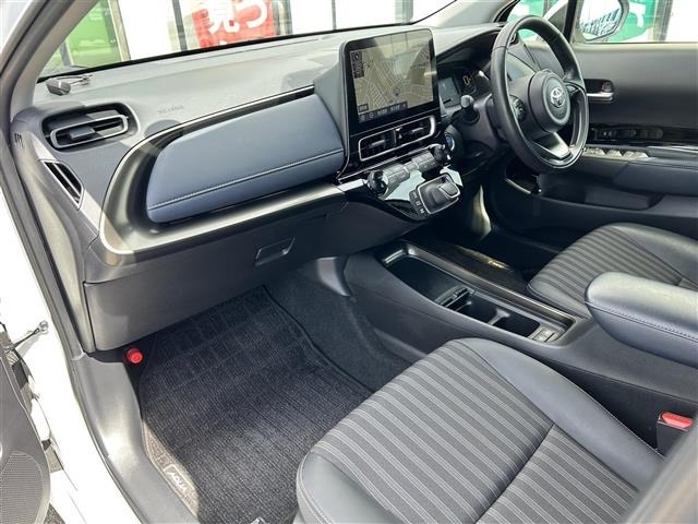 Toyota AQUA 2021 6968857-7