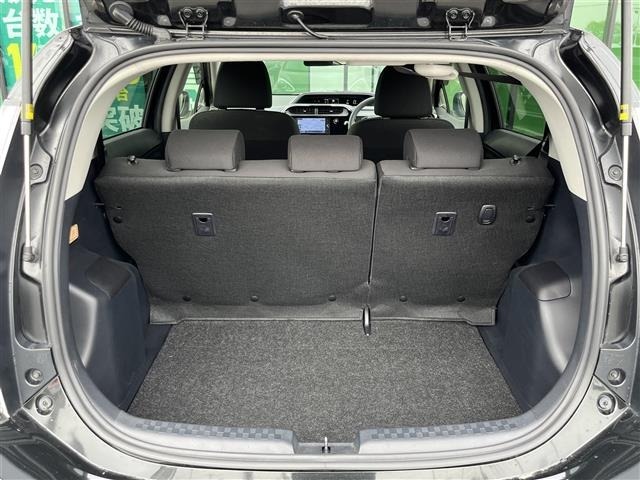 Toyota AQUA 2018 6968871-12