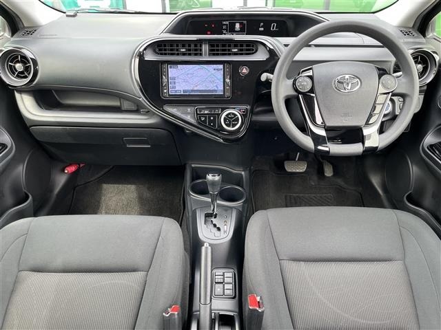 Toyota AQUA 2018 6968871-14
