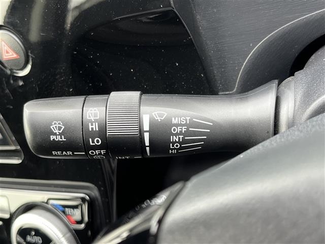 Toyota AQUA 2018 6968871-7