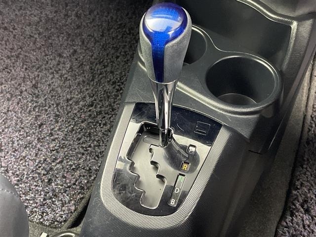 Toyota AQUA 2016 6968904-11