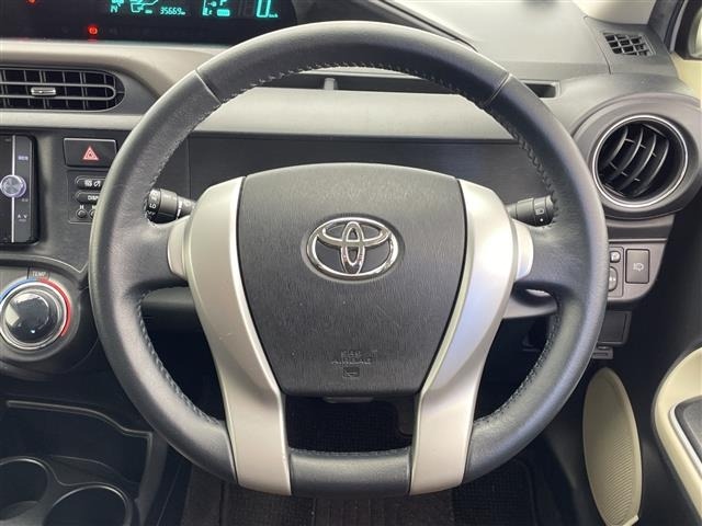 Toyota AQUA 2013 6968914-22