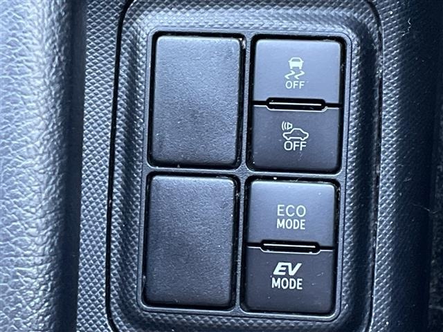 Toyota AQUA 2018 6968915-10