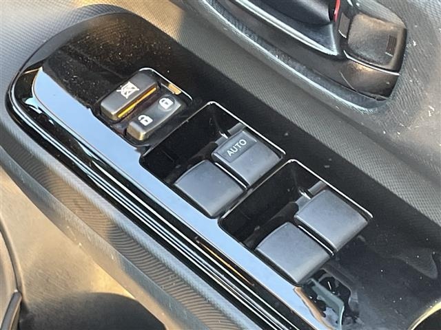 Toyota AQUA 2018 6968915-11