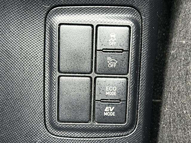 Toyota AQUA 2017 6968924-12