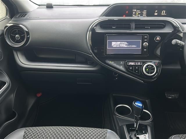 Toyota AQUA 2017 6968924-2
