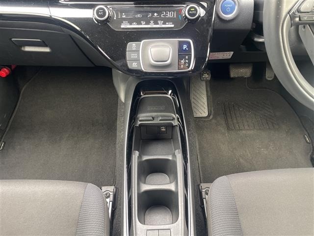 Toyota AQUA 2022 6968927-7